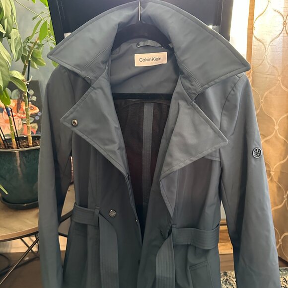 Calvin Klein Rainjacket - Picture 1 of 4